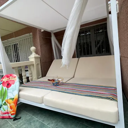 Super Terrace Levante Front Line Ranchos Self Check-in, Free Parking Benidorm