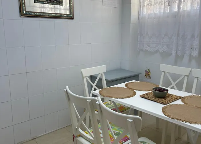 아파트 Super Terrace Levante Front Line Ranchos Self Check-in, Free Parking 베니돔
