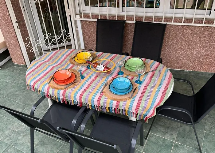 아파트 Super Terrace Levante Front Line Ranchos Self Check-in, Free Parking 베니돔